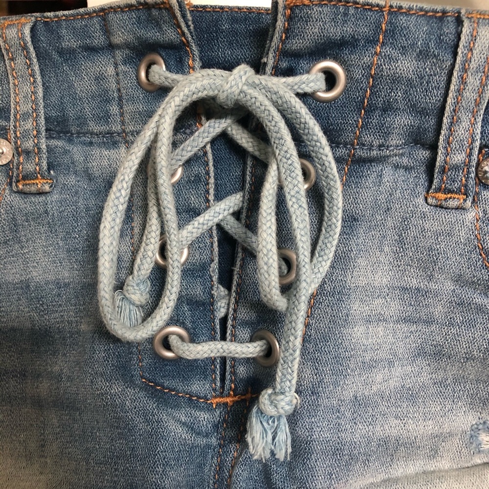 JEAN SHORTS (tie up) - Picture 2 of 3